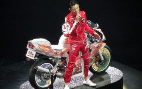 刘德华Unforgettable Concert 2010震撼红馆跨年演唱会(Blu-ray REMUX-TS-36.27G)