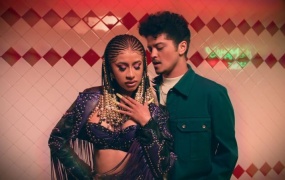 Cardi B, Bruno Mars - Please Me (WEB-104M)