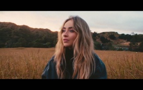 Sabrina Carpenter - Exhale (WEB-104M)