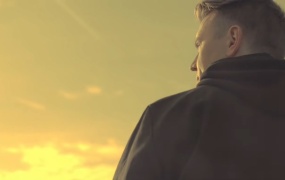 Martin Jensen,Bjørnskov - Somebody I’m Not (WEB-1080P-105M)