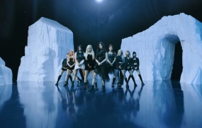 EVERGLOW - DUN DUN(MKV-401M)