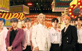 BTS, Halsey - Boy With Luv (Master-ProRes-4.28G)