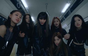 LOONA - So What (Bugs - 313M)