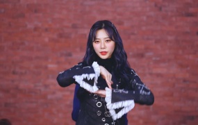 DreamCatcher - Scream (Dance Video - Special ver.) (Naver 1080p)
