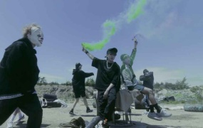 Stray Kids - Easy (2160p+1080p)