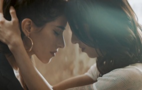 The Veronicas - Biting My Tongue(Web-4K-218M)