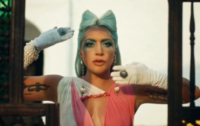 Lady Gaga - 911(Web-94M)