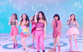 Rocket Punch - JUICY (Choreography Ver.) (Bugs-404M)