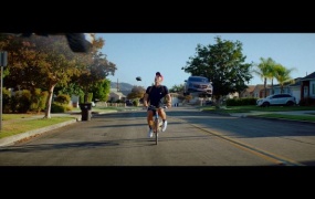 Coldplay – Champion Of The World (ProRes-1080p-5.09G)