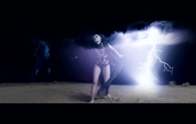 Jessie J - Thunder (Master-1080p-0.98G)