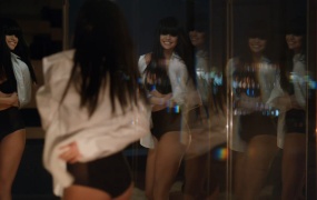 Selena Gomez - Hands To Myself (mov-1080p-254M)