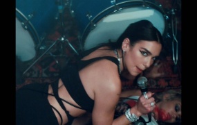 Miley Cyrus,Dua Lipa - Prisoner(WEB-1080P-182M)
