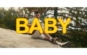 Clean Bandit - Baby feat. Marina&Luis Fonsi (WEB-1080P-181M)