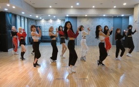 IZ*ONE - Panorama (Dance practice room) 练习室版(WEB-135M)
