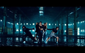 Precious  - BEBE  Let it Shine! (MKV-4K-396M)