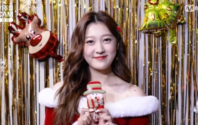 本月少女LOONA - Voice 圣诞特别版 (Web-1080P-255M)