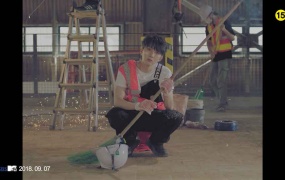 PENTAGON - Naughty boy (Bugs-1080P-1.23G)