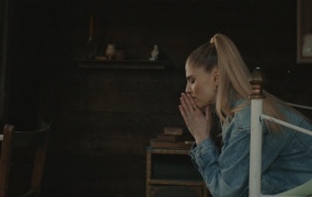 London Grammar - How Does It Feel (WEB-1080P-214M)