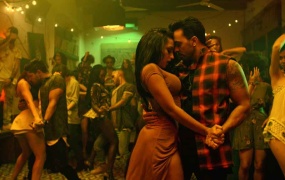 Luis Fonsi Ft. Daddy Yankee - Despacito (Master ProRes-1080p-5.76G)