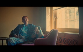 Years & Years - Starstruck(WEB-1080P-116M)