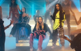 Little Mix,Saweetie - Confetti(MKV-4K-569M)