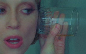 St. Vincent - Down(MKV-4K-432M)