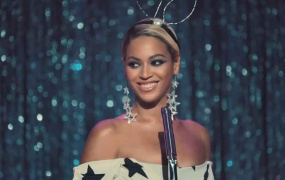 Beyonce - Pretty Hurts(WEB-1080P-211M)