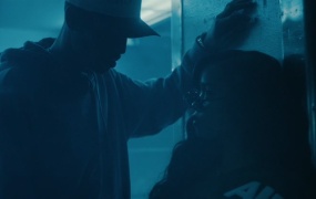 H.E.R.,Chris Brown - Come Through(WEB-1080P-204M)