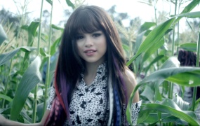 Selena Gomez & The Scene - Hit the Lights(master-ProRes-1080p-3.9G)