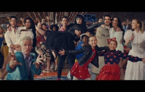 Jonas Brothers - What A Man Gotta Do(WEB-1080p-129M)