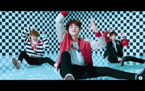 TXT - CROWN (Bugs-1080P-1.31G)