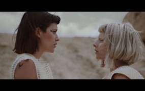 AURORA - Apple Tree(WEB-1080P-125M)