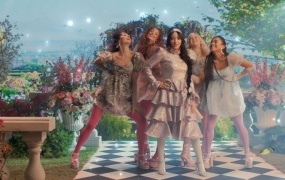 Faouzia - Hero(WEB-1080P-191M)