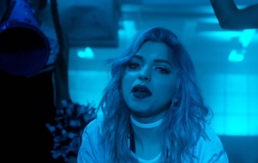 Hey Violet - Break My Heart(WEB-1080P-220M)