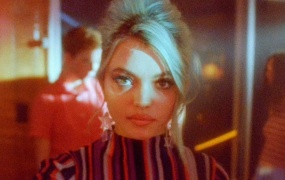 Hey Violet - Queen Of The Night(WEB-1080P-198M)