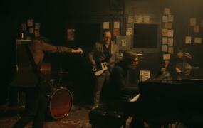 Weezer - All My Favorite Songs (Master–1080P–1.03G)