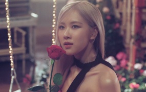Rosé(BLACKPINK) - On The Ground (Master-ProRes-2160p-16.4G)