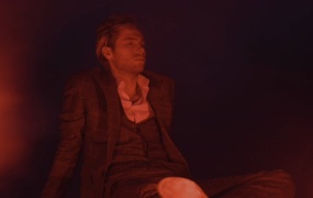 Luke Hemmings - Motion(MKV-4k-416M)