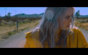 Billie Eilish - bellyache (m2ts–1080P–0.98G)