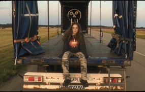 Holly Humberstone - Scarlett(WEB-1080P-205M)