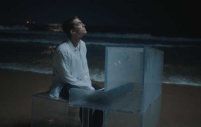LANY - Malibu Night(WEB-1080P-205M)