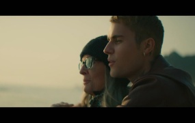 Justin Bieber - Ghost(WEB-1080P-89M)