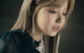 Rothy - Cold Love (Bugs-1080p-1.3G)