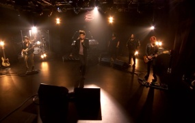 Adam Lambert - Cuckoo (Sessions @ AOL 2012)(WEB-1080P-215M)