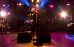 Adam Lambert - Never Close Our Eyes (Sessions @ AOL 2012)(WEB-1080P-241M)