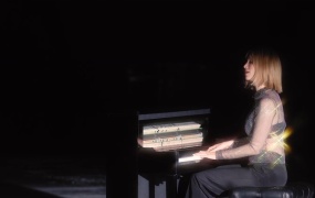 Delta Goodrem - River(WEB-157M)