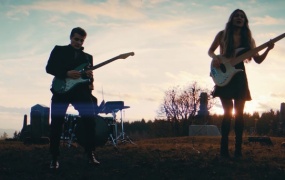 We Three - I Wanna Love Somebody(WEB-110M)