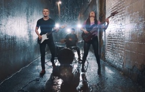 We Three - Lifeline(WEB-182M)