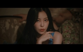 Whee In (MAMAMOO) - Water Color (WEB-4K-688M)