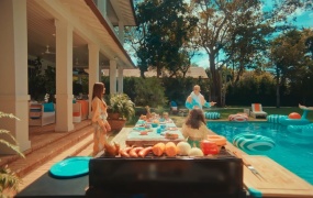 Wisin, Camilo, Los Legendarios - Buenos Días(MKV-380M)